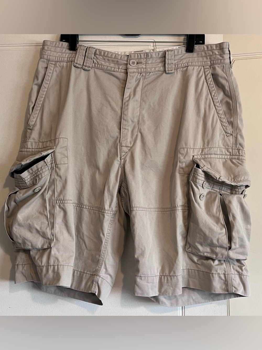 Vintage Polo Ralph Lauren Men's size 36 Cargo Shorts in Light Khaki Classic